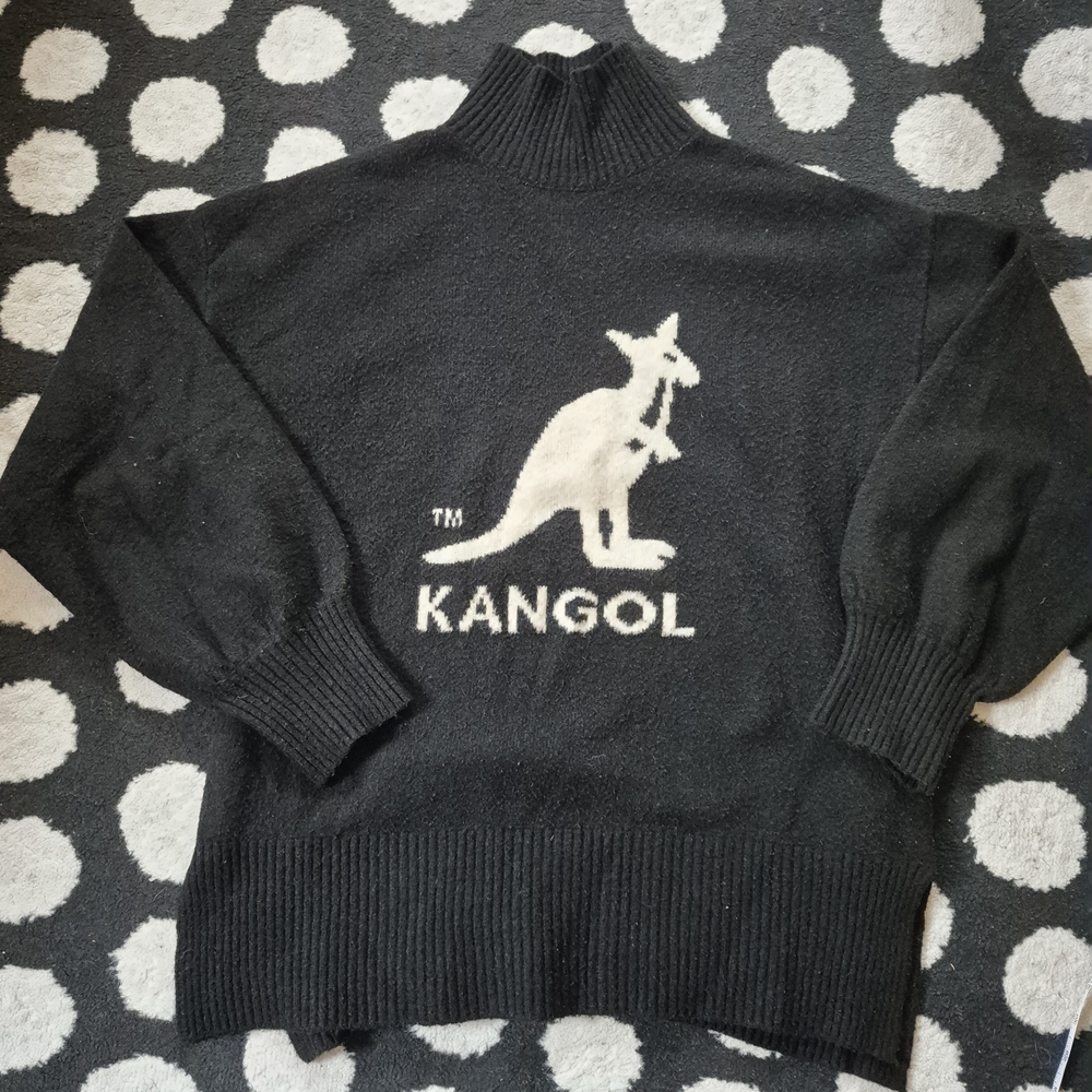 Kangol Black Sweater with Kangaroo Logo